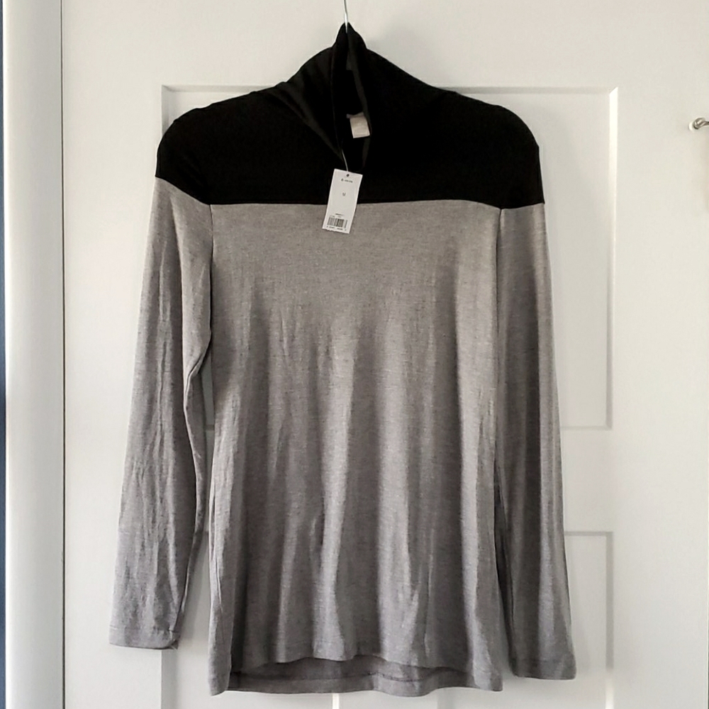 NEW Banana Republic thin sweater